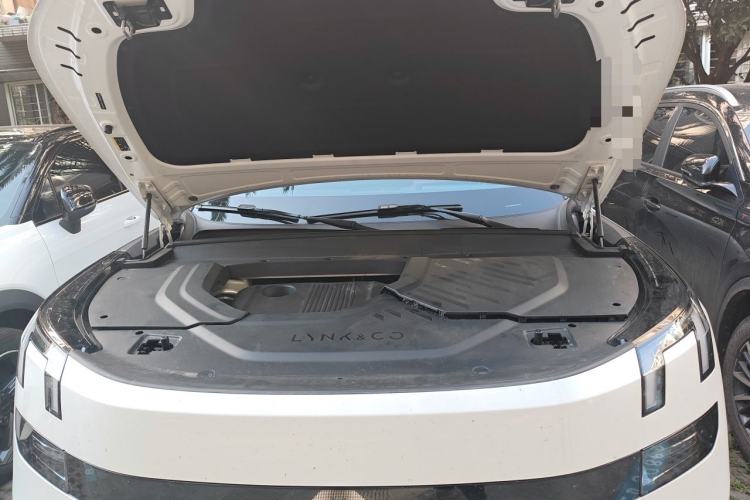 Used Lynk & Co 900 2025 1.5T Ultra Engine Bay