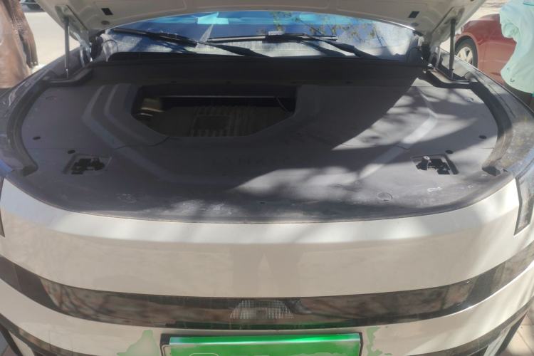 Used Lynk & Co 900 2025 2.0T Ultra Engine Bay
