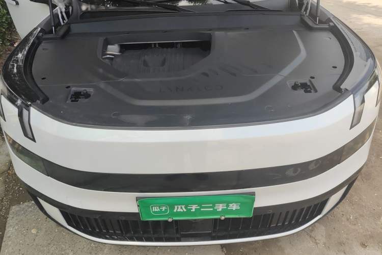 Used Lynk & Co 900 2025 2.0T Ultra Engine Bay