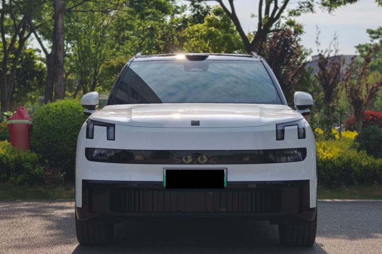 Used Lynk & Co 900 2025 1.5T Ultra Exterior 1