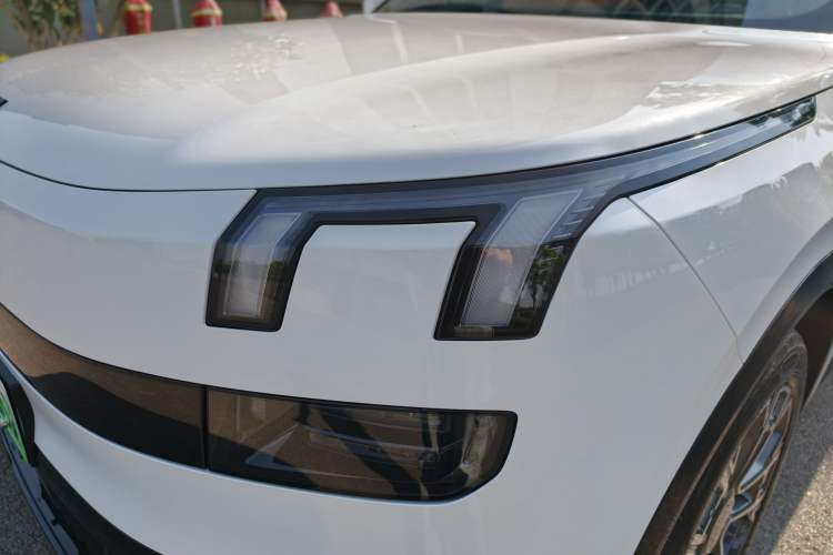Used Lynk & Co 900 2025 1.5T Ultra Exterior 13