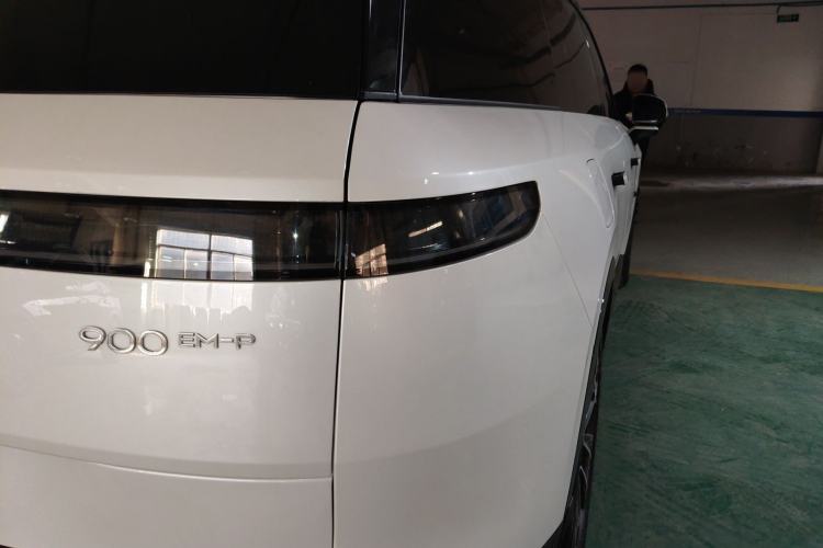 Used Lynk & Co 900 2025 1.5T Ultra Exterior 6