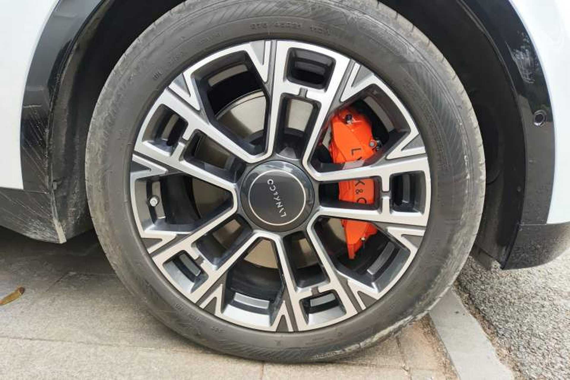 Used Lynk & Co 900 2025 2.0T Ultra Exterior 7