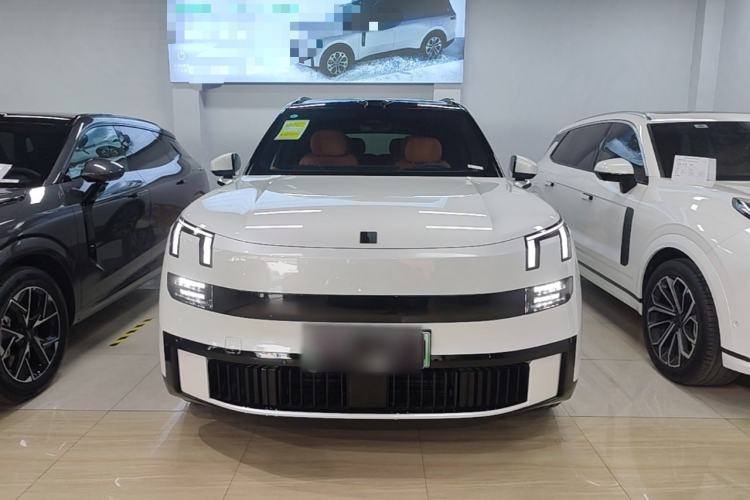 Used Lynk & Co 900 2025 2.0T Ultra Front