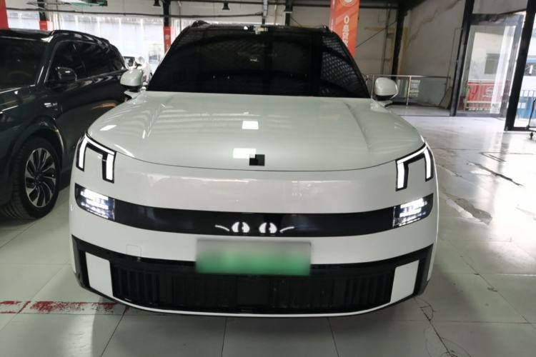 Used Lynk & Co 900 2025 2.0T Ultra Front