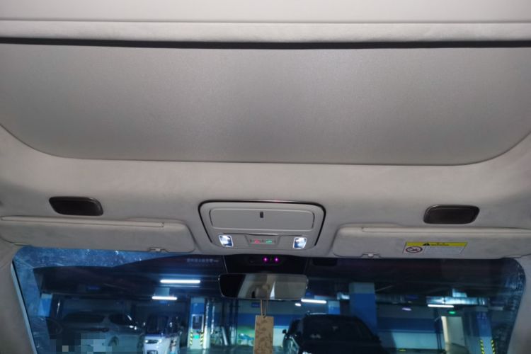 Used Lynk & Co 900 2025 2.0T Ultra Headliner