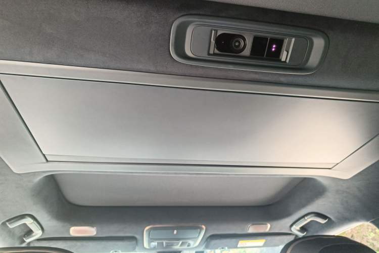 Used Lynk & Co 900 2025 2.0T Ultra Headliner