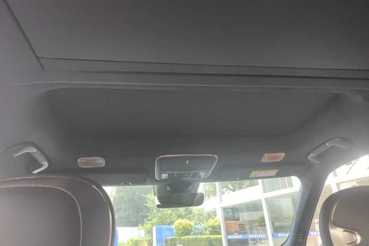 Used Lynk & Co 900 2025 2.0T Ultra Headliner