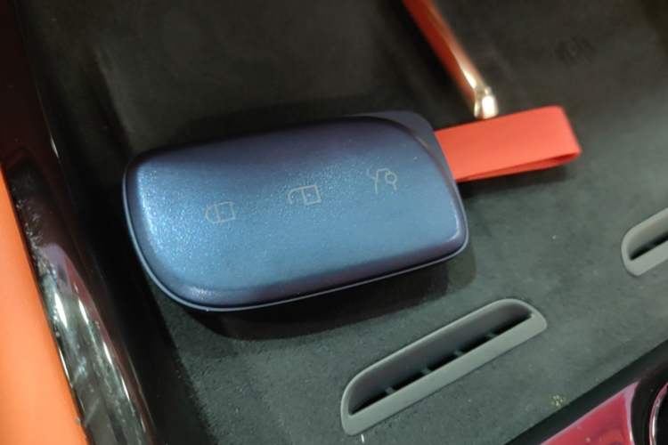 Used Lynk & Co 900 2025 2.0T Ultra Interior 1