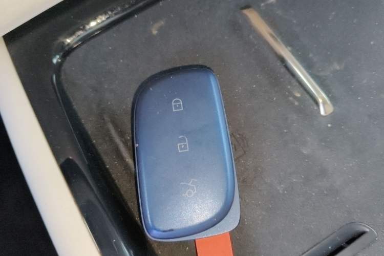 Used Lynk & Co 900 2025 2.0T Ultra Interior 1