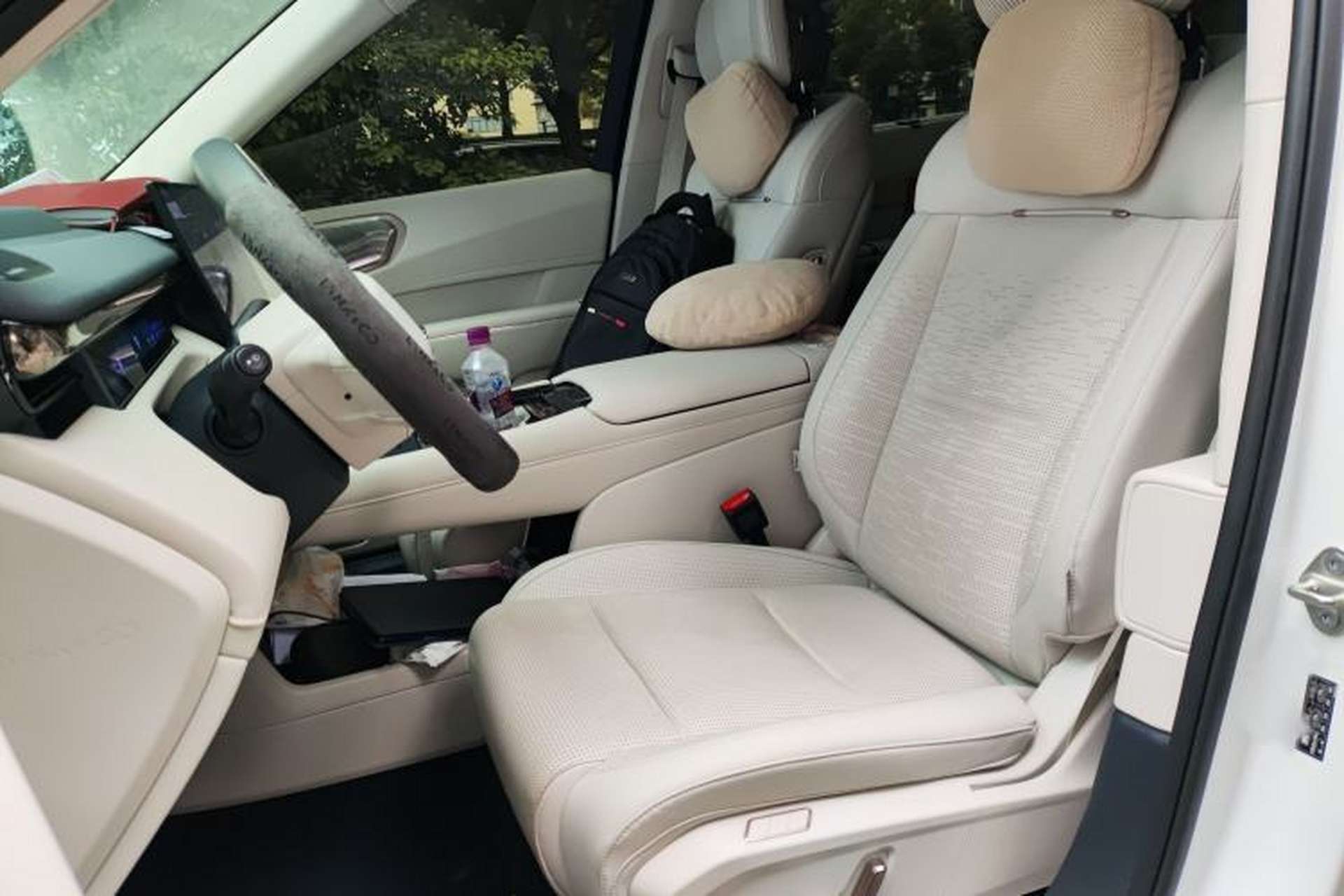 Used Lynk & Co 900 2025 2.0T Ultra Left Front Seat
