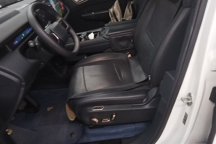 Used Lynk & Co 900 2025 1.5T Ultra Left Front Seat