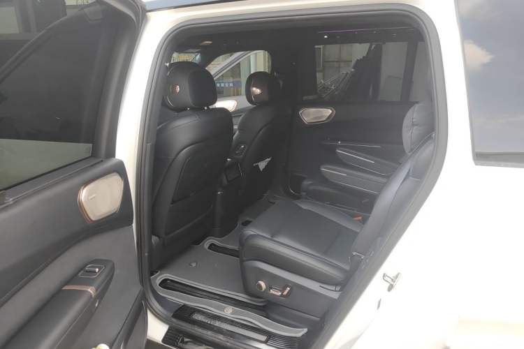 Used Lynk & Co 900 2025 2.0T Ultra Left Rear Seat