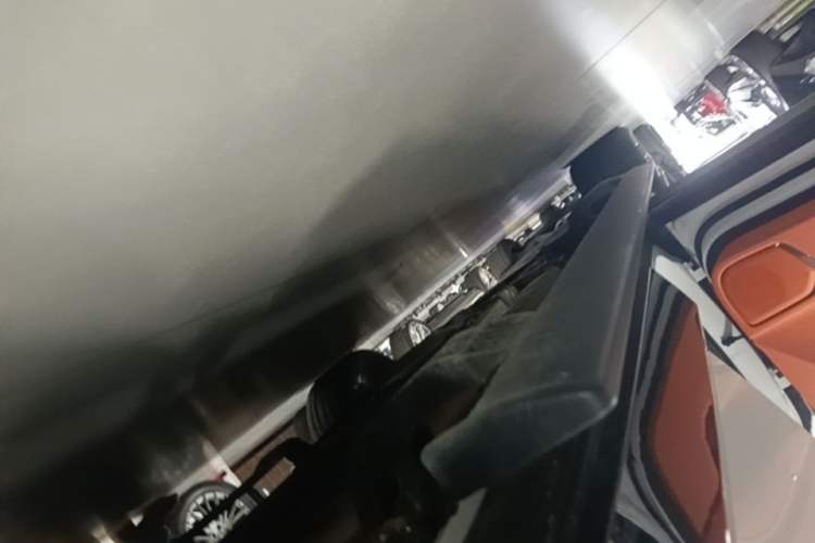 Used Lynk & Co 900 2025 1.5T Ultra Left Side Sill
