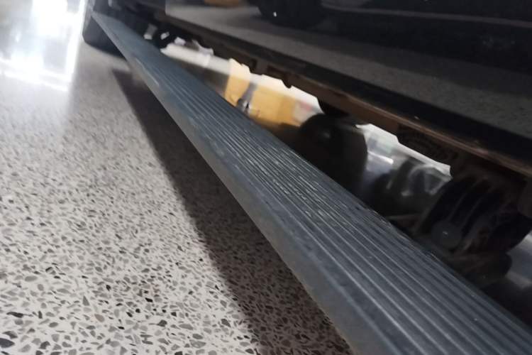 Used Lynk & Co 900 2025 1.5T Ultra Left Side Sill