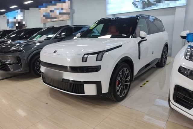 Used Lynk & Co 900 2025 2.0T Ultra