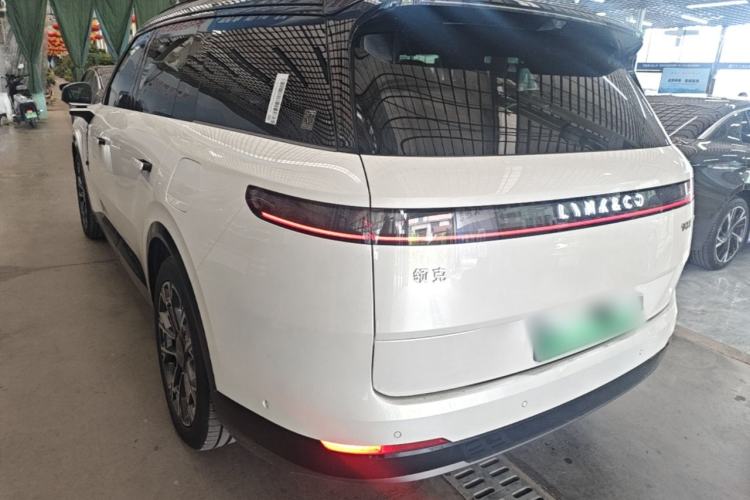 Used Lynk & Co 900 2025 2.0T Ultra Rear Left 45 Deg