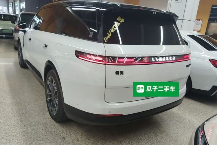 Used Lynk & Co 900 2025 1.5T Ultra Rear Left 45 Deg