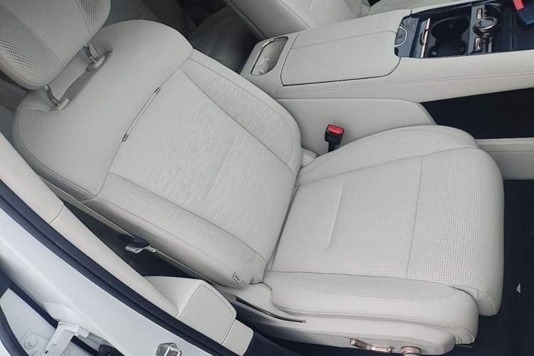 Used Lynk & Co 900 2025 1.5T Ultra Right Front Seat