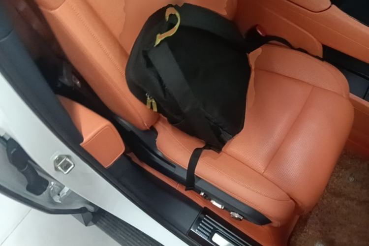 Used Lynk & Co 900 2025 1.5T Ultra Right Front Seat
