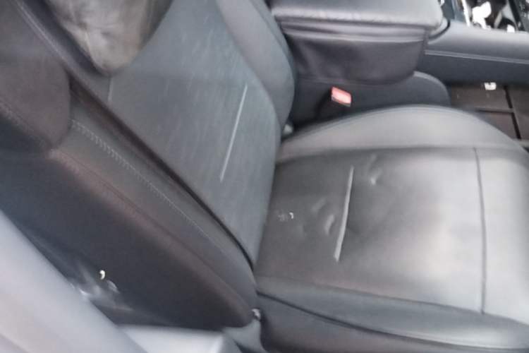 Used Lynk & Co 900 2025 1.5T Ultra Right Front Seat