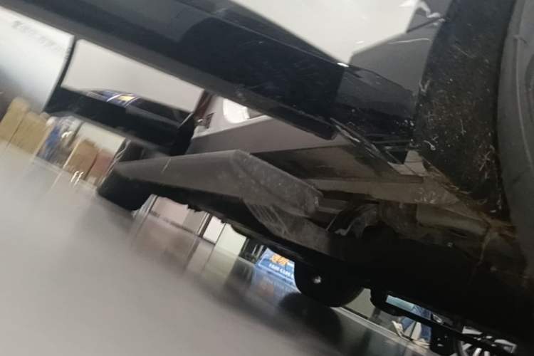 Used Lynk & Co 900 2025 1.5T Ultra Right Side Sill