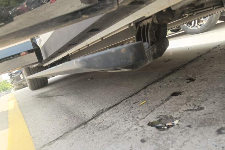 Used Lynk & Co 900 2025 2.0T Ultra Right Side Sill
