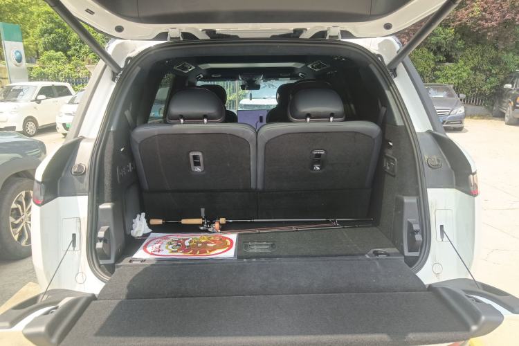 Used Lynk & Co 900 2025 2.0T Ultra Trunk