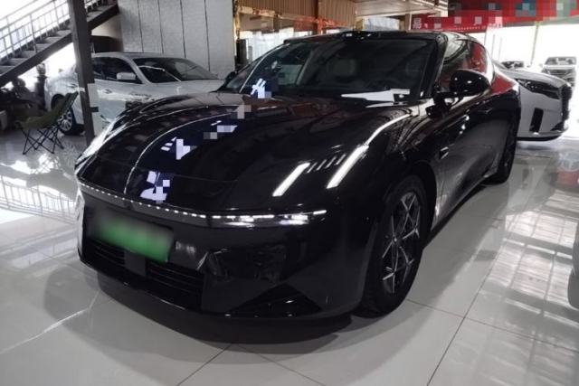 Used Lynk & Co 10 EM-P 2025 Facelifted Model 240 All-Wheel Drive Ultra