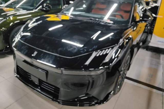 Used Lynk & Co 10 EM-P 2025 Model 240 Four-Wheel Drive Ultra
