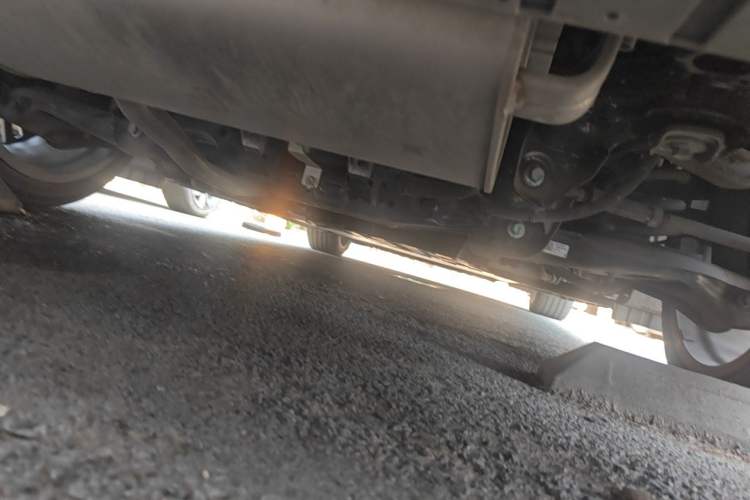 Used Lynk & Co 10 EM-P 2025 Model 240 Four-Wheel Drive Ultra Chassis Rear