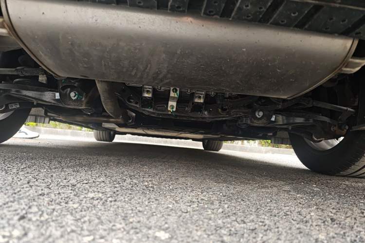 Used Lynk & Co 10 EM-P 2025 Model 240 Four-Wheel Drive Ultra Chassis Rear