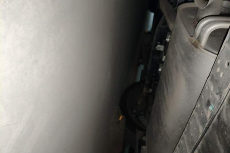 Used Lynk & Co 10 EM-P 2025 Model 240 Four-Wheel Drive Ultra Chassis Rear