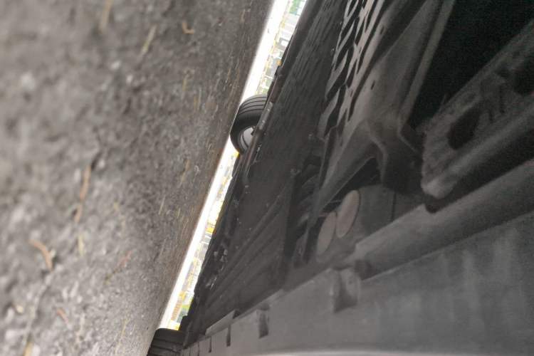 Used Lynk & Co 10 EM-P 2025 Model 120 Four-Wheel Drive Ultra Chassis Rear Right