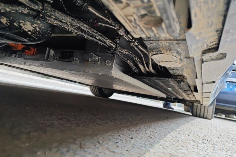 Used Lynk & Co 10 EM-P 2025 Model 240 Four-Wheel Drive Ultra Chassis Rear Right