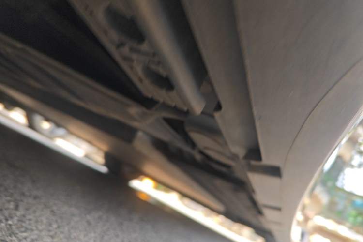 Used Lynk & Co 10 EM-P 2025 Model 240 Four-Wheel Drive Ultra Chassis Rear Right