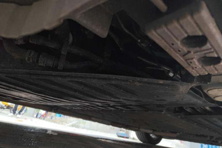 Used Lynk & Co 10 EM-P 2025 Model 120 Four-Wheel Drive Ultra Chassis Rear Right