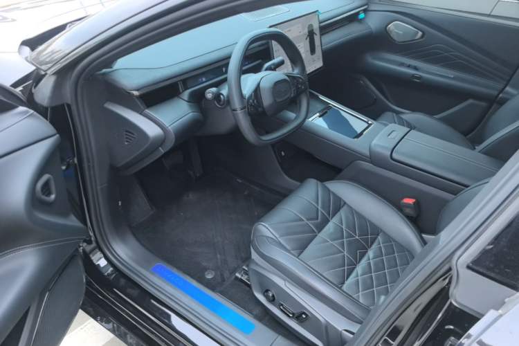 Used Lynk & Co 10 EM-P 2025 Model 120 Four-Wheel Drive Ultra Driver Seat
