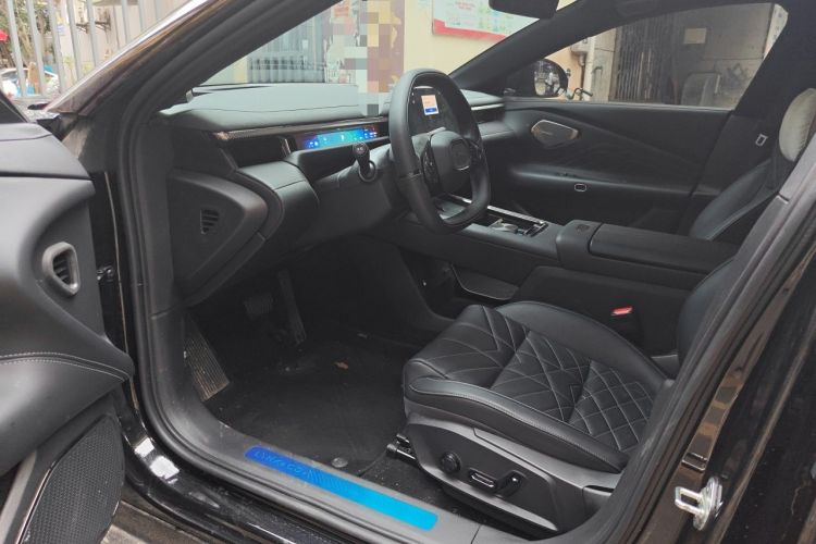 Used Lynk & Co 10 EM-P 2025 Model 120 Four-Wheel Drive Ultra Driver Seat