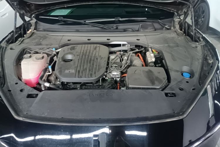 Used Lynk & Co 10 EM-P 2025 Model 120 Four-Wheel Drive Ultra Engine Bay