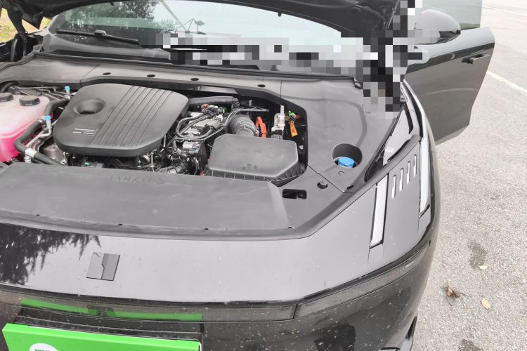 Used Lynk & Co 10 EM-P 2025 Model 120 Four-Wheel Drive Ultra Engine Bay Left