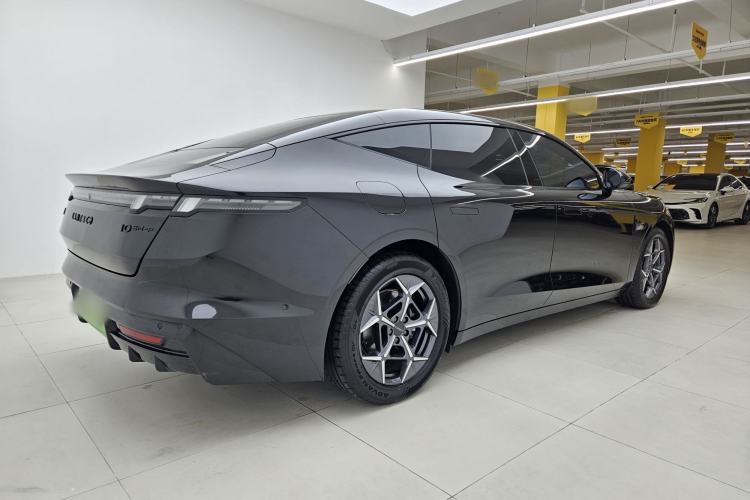 Used Lynk & Co 10 EM-P 2025 Model 120 Four-Wheel Drive Ultra Exterior 4