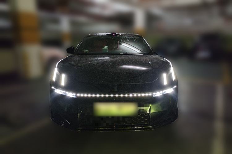 Used Lynk & Co 10 EM-P 2025 Model 240 Four-Wheel Drive Ultra Front