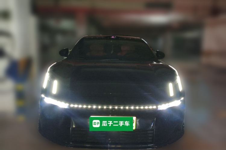 Used Lynk & Co 10 EM-P 2025 Model 240 Four-Wheel Drive Ultra Front