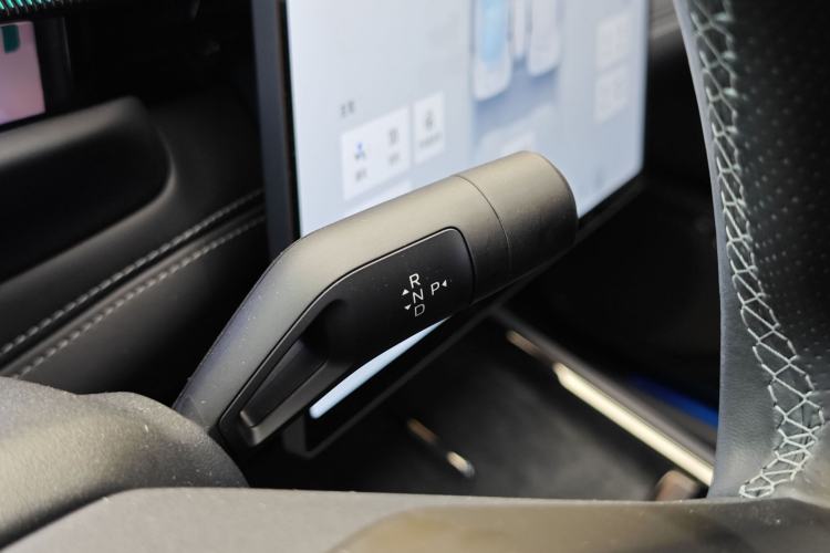 Used Lynk & Co 10 EM-P 2025 Model 240 Four-Wheel Drive Ultra Gear Lever