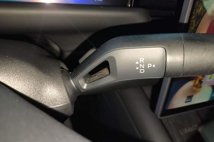 Used Lynk & Co 10 EM-P 2025 Model 120 Four-Wheel Drive Ultra Gear Lever