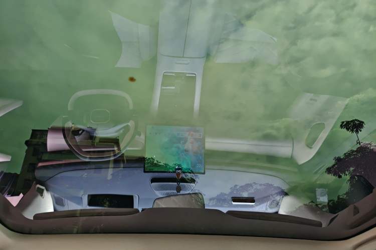 Used Lynk & Co 10 EM-P 2025 Model 240 Four-Wheel Drive Ultra Headliner