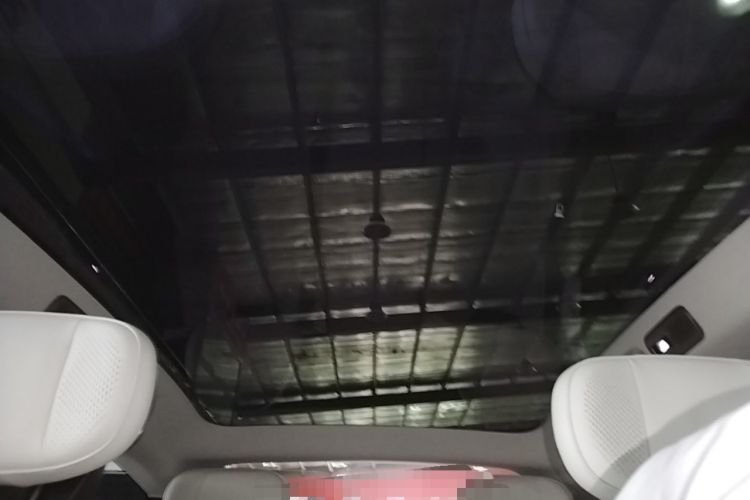 Used Lynk & Co 10 EM-P 2025 Facelifted Model 240 All-Wheel Drive Ultra Headliner