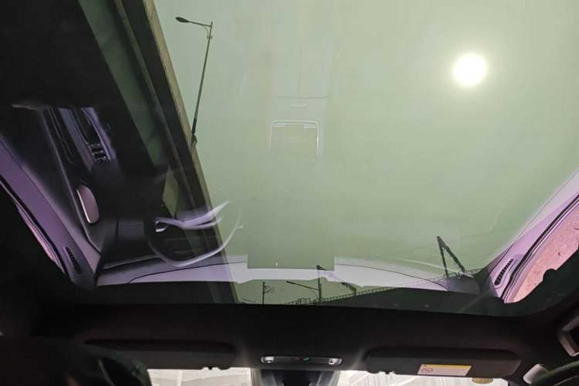Used Lynk & Co 10 EM-P 2025 Model 240 Four-Wheel Drive Ultra Headliner