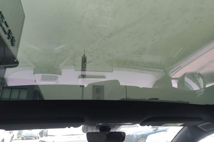 Used Lynk & Co 10 EM-P 2025 Model 120 Four-Wheel Drive Ultra Headliner